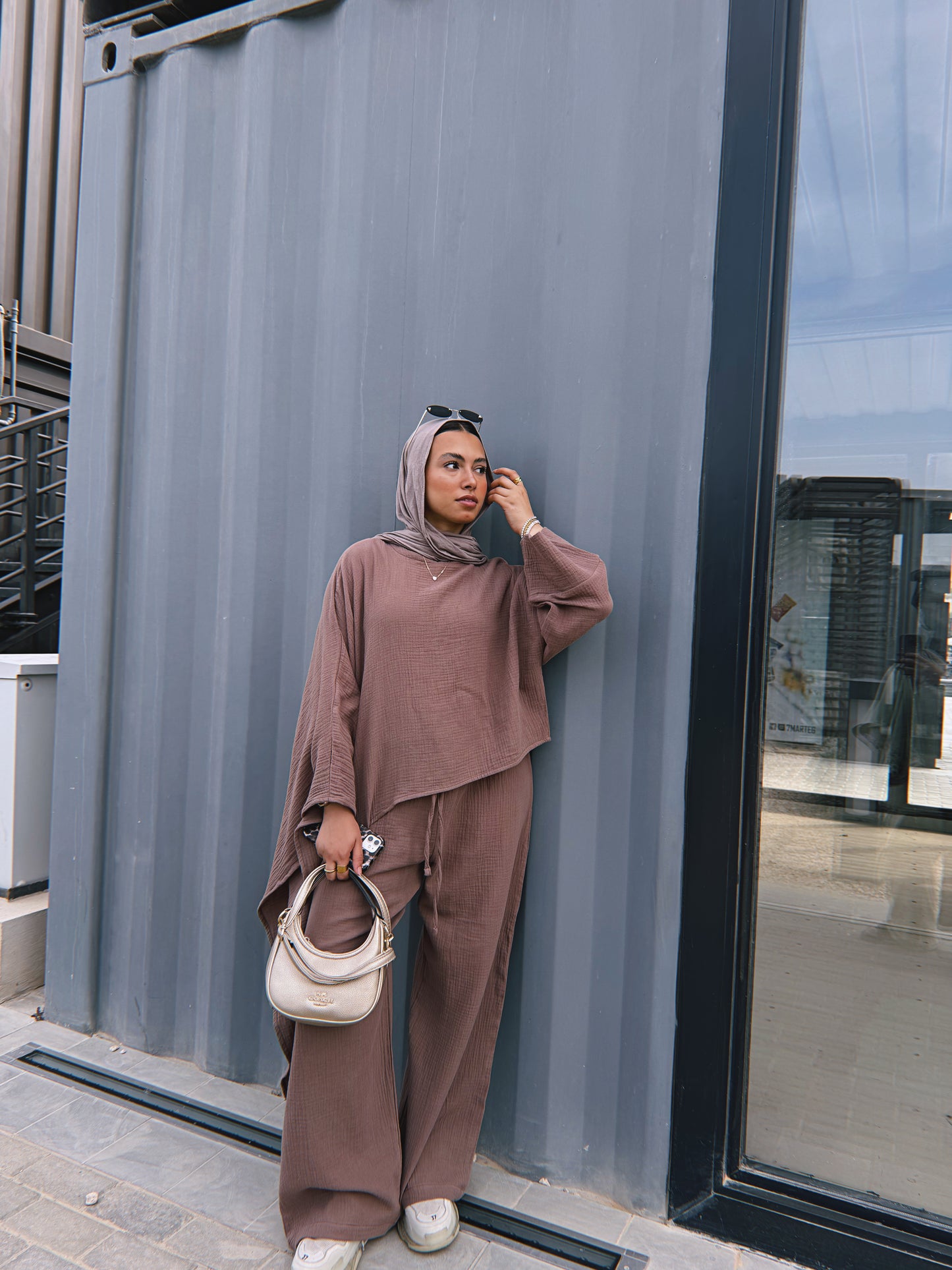 Zomorod Set - Brown