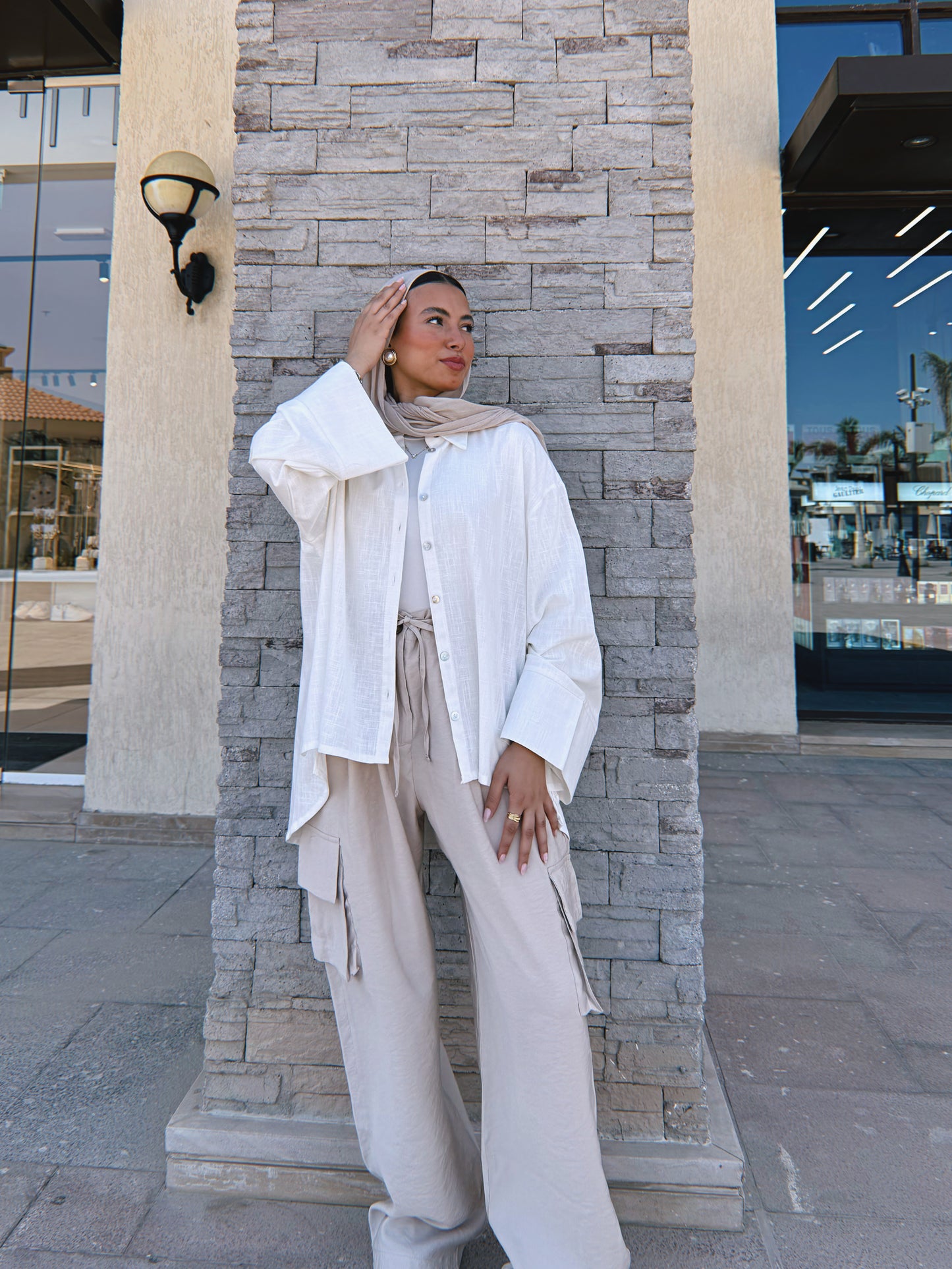 Ease Shirt - White