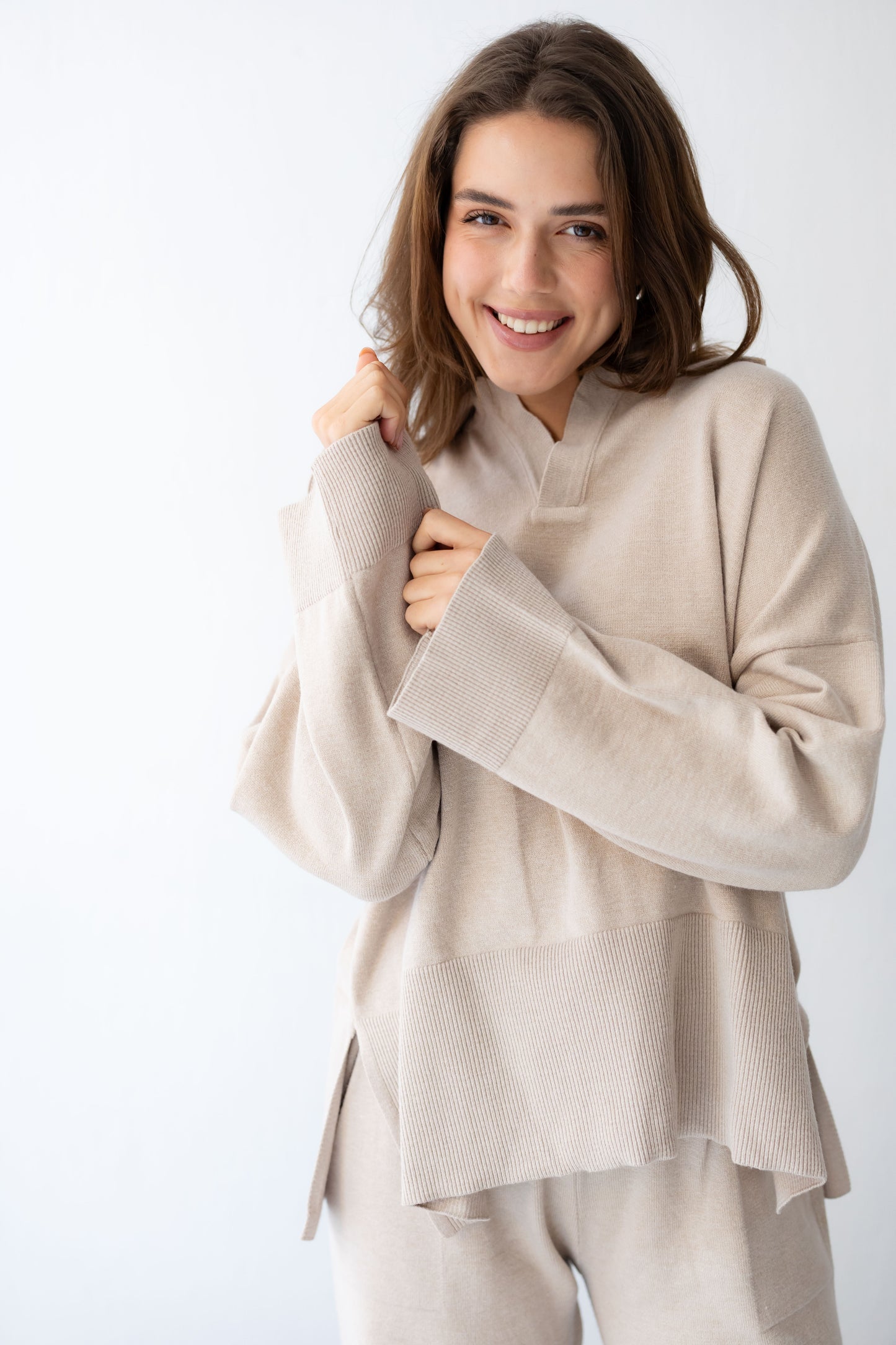 Clouded Warmth Knit Set - Cream