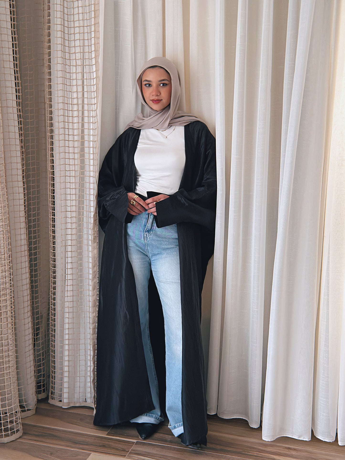 Simply Elegant Kaftan - Black