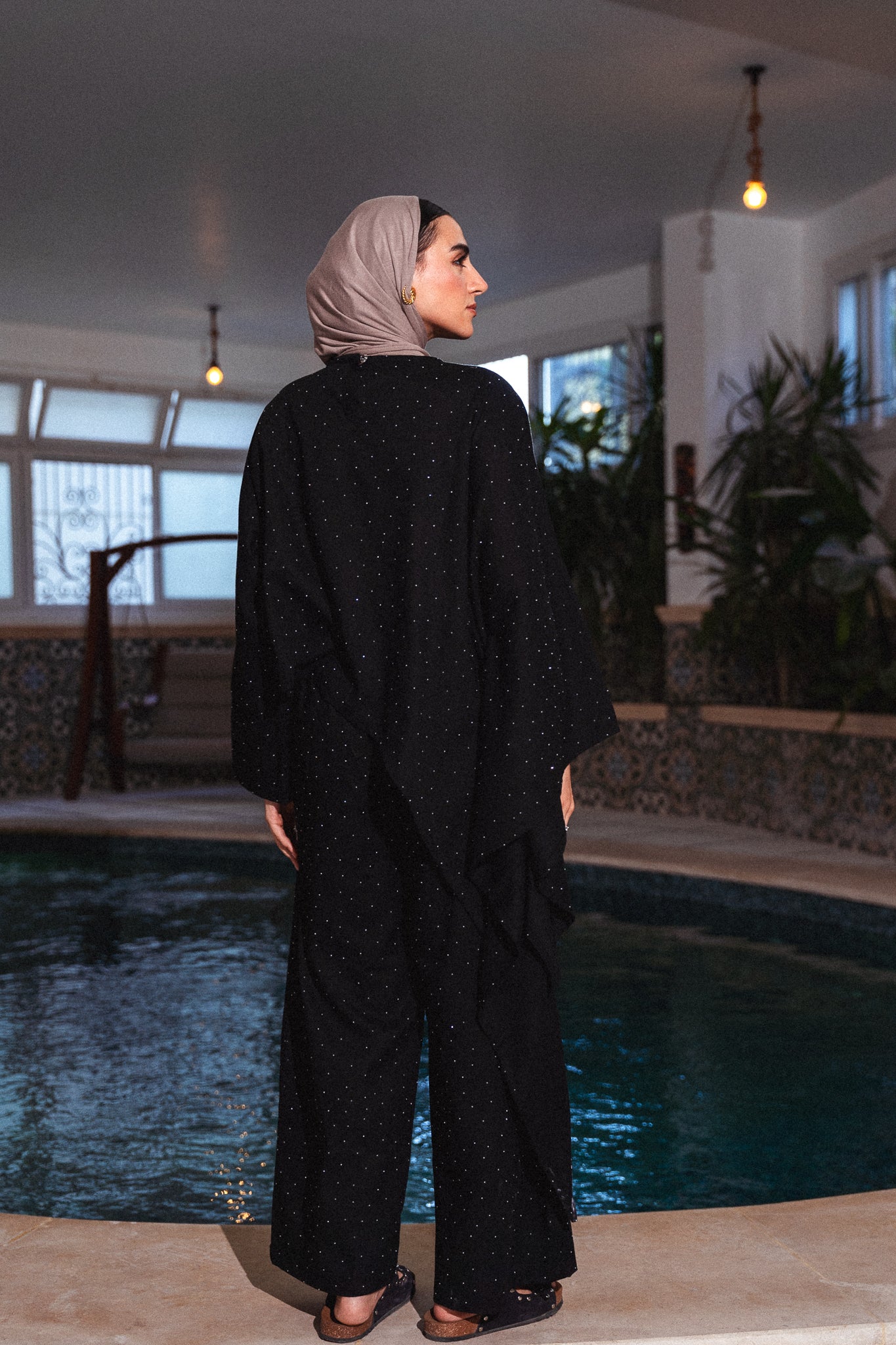 Dazzled Zomorod Set - Black
