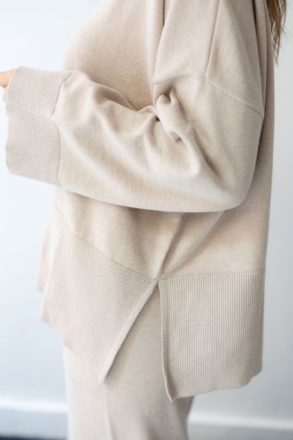 Clouded Warmth Knit Set - Cream