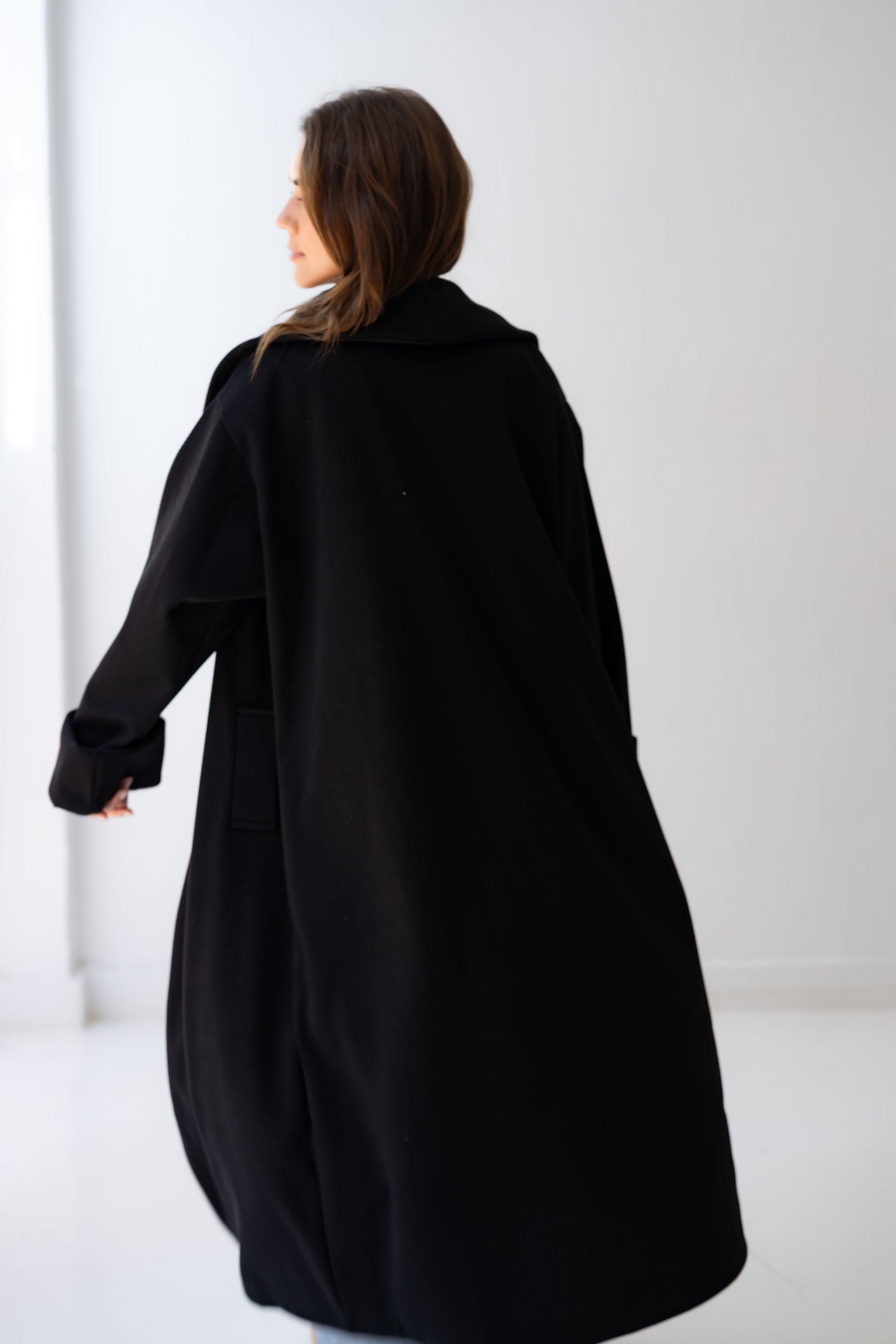 All Eyes Here Coat - Black