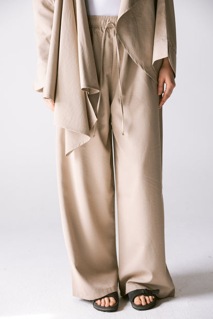 Main Character Set - Beige