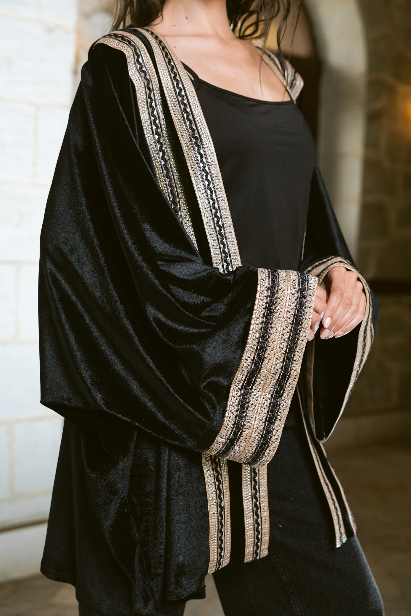 Qamar Kaftan - Black
