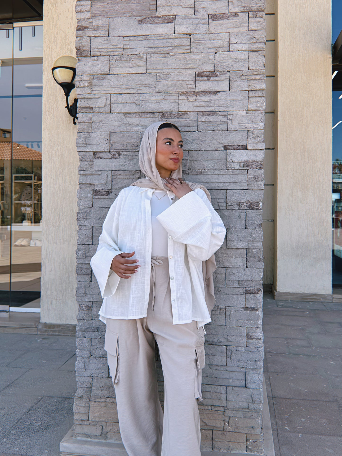 Ease Shirt - White