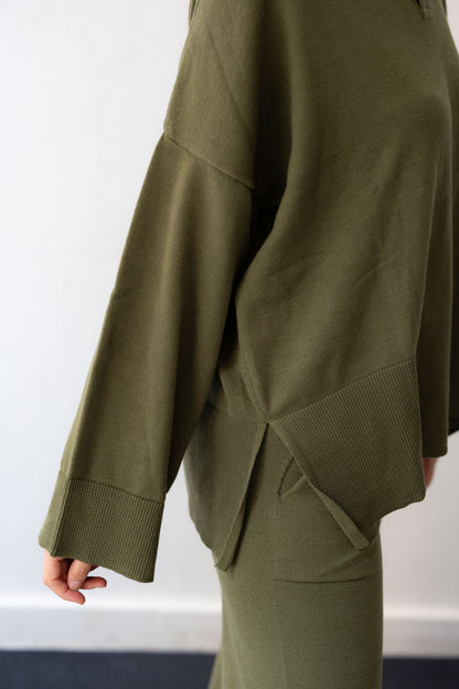 Clouded Warmth Knit Set - Olive