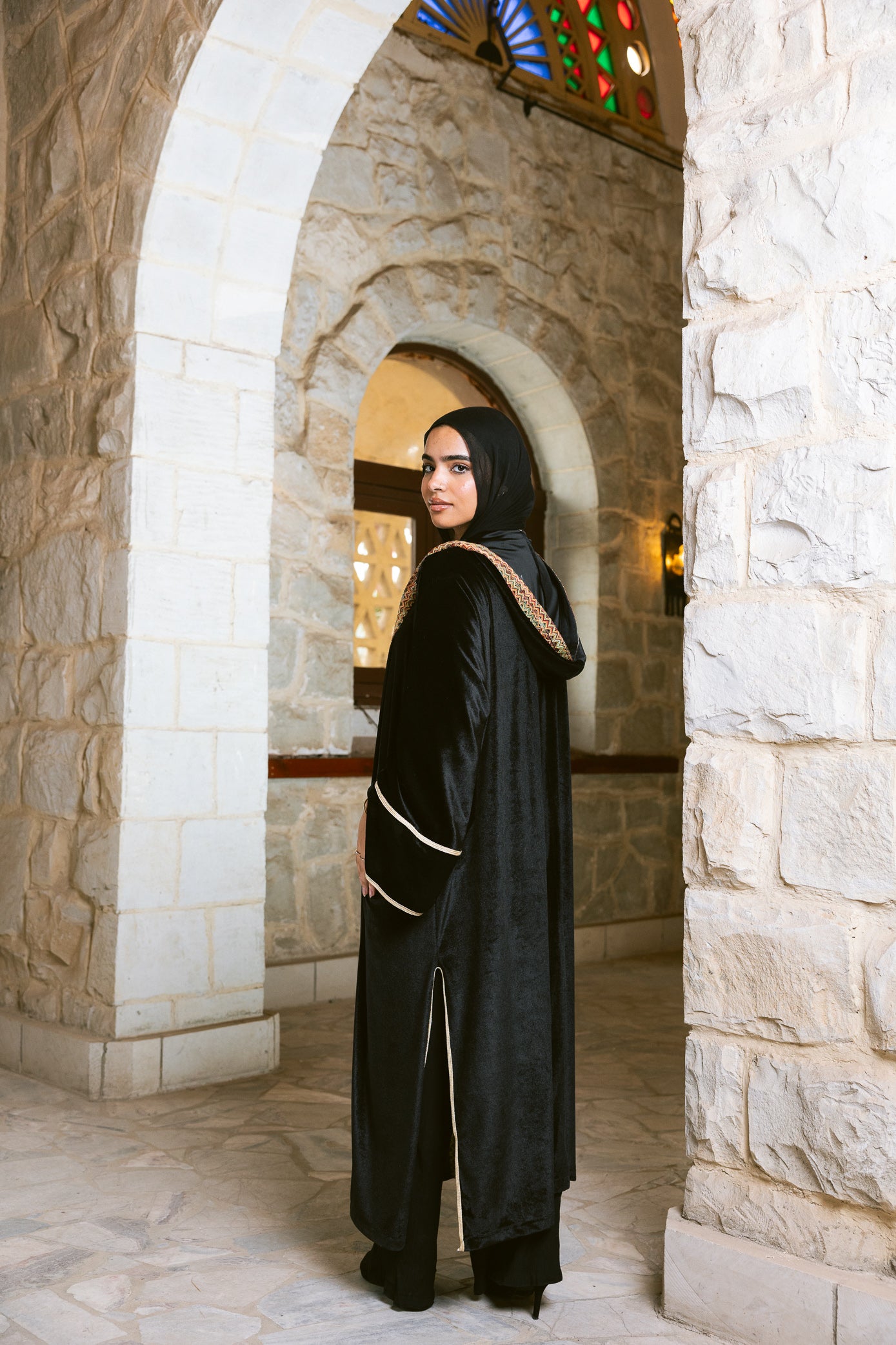 Zahra Kaftan - Black