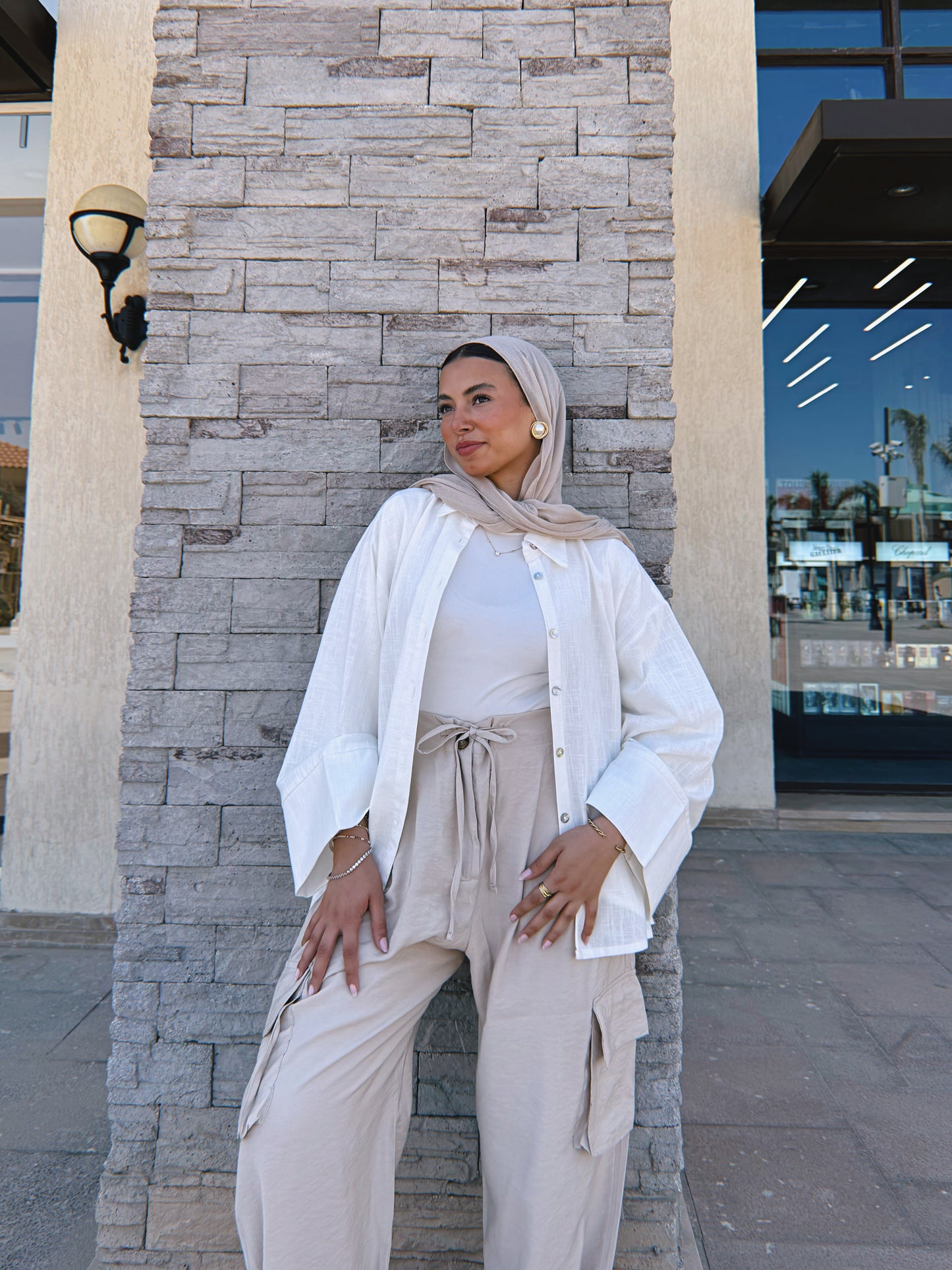 Ease Shirt - White